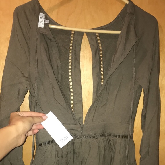 Army Green TOBI Romper - Picture 2 of 6